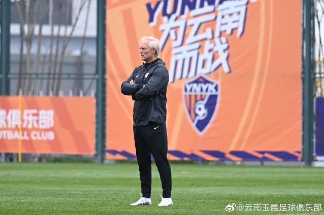 玉昆踏上中超目标站稳脚跟 安德森：先要完成保级