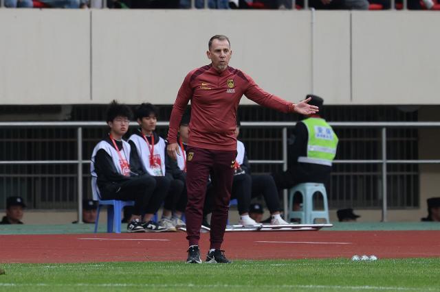 8868体育平台-追访久尔杰维奇:U19国青在路上!土伦杯是巨大考验
